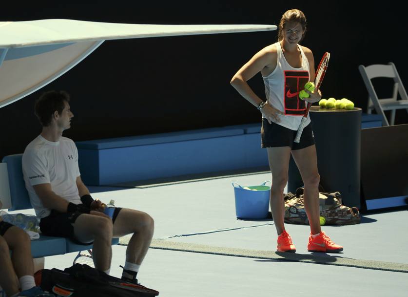 Amelie Mauresmo invita Andy Murray a lasciare la zona d’ombra e a darsi da fare con gli allenamenti... (Reuters)